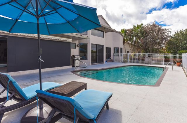 4194 SW Gleneagle Circle, Palm City, FL 34990