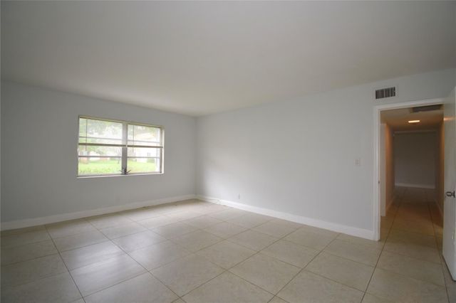 9 NE 19TH Court 119C, Wilton Manors, FL 33305