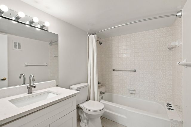 9 NE 19TH Court 119C, Wilton Manors, FL 33305