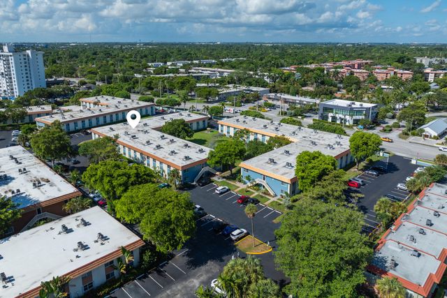 9 NE 19TH Court 119C, Wilton Manors, FL 33305