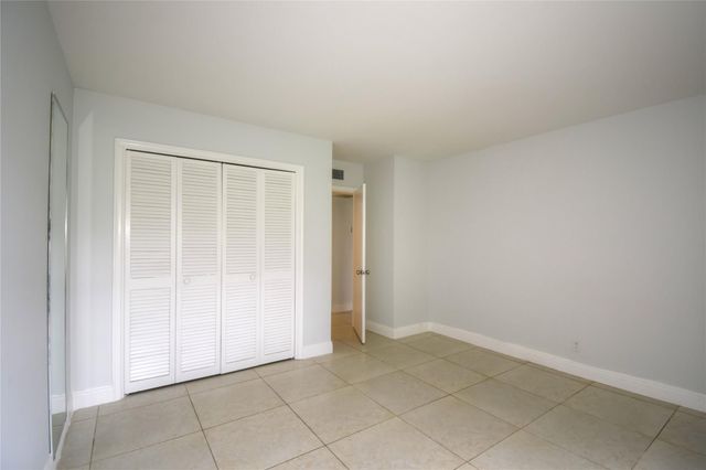 9 NE 19TH Court 119C, Wilton Manors, FL 33305