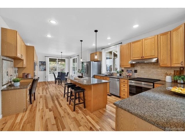 6214 Devinney Cir, Arvada, CO 80004