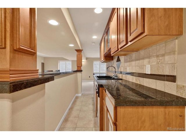 6214 Devinney Cir, Arvada, CO 80004