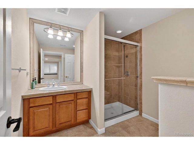 6214 Devinney Cir, Arvada, CO 80004