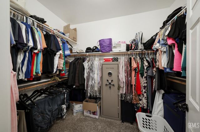 12601 Larkin Drive, Bakersfield, CA 93312