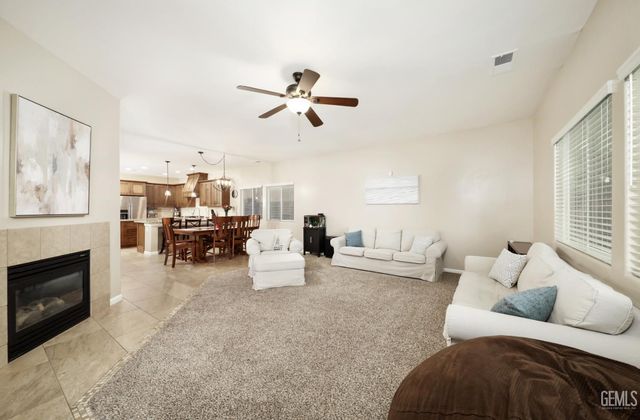 12601 Larkin Drive, Bakersfield, CA 93312