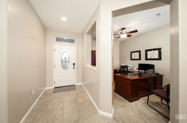 12601 Larkin Drive, Bakersfield, CA 93312