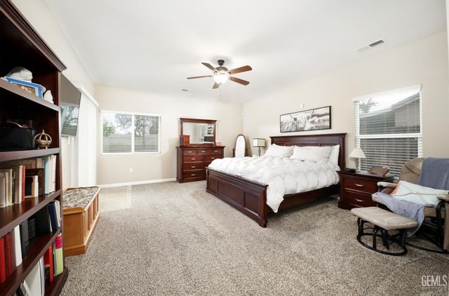12601 Larkin Drive, Bakersfield, CA 93312