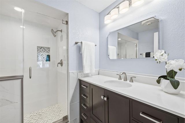 5265 E BAY DRIVE 114, Clearwater, FL 33764
