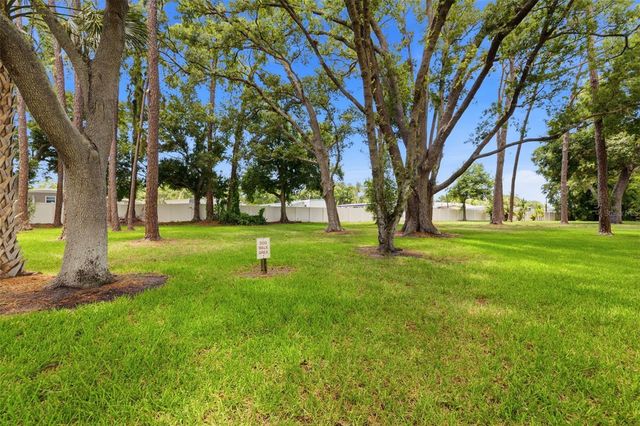 5265 E BAY DRIVE 114, Clearwater, FL 33764