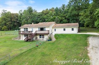 41240 County Rd 652, Mattawan, MI 49071