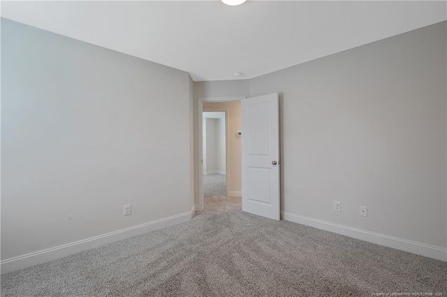 109 E 6th Avenue, Raeford, NC 28376