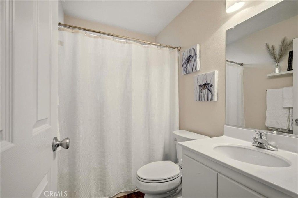 Image 12 of property listing at 8170 Bon View Drive, Riverside, CA 92508