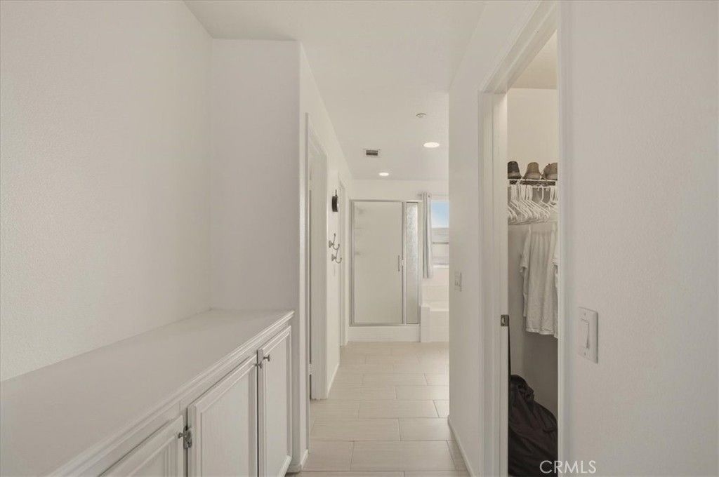 Image 42 of property listing at 8170 Bon View Drive, Riverside, CA 92508