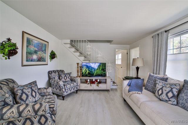 6994 Lincoln Avenue Extension, Lockport Town, NY 14094