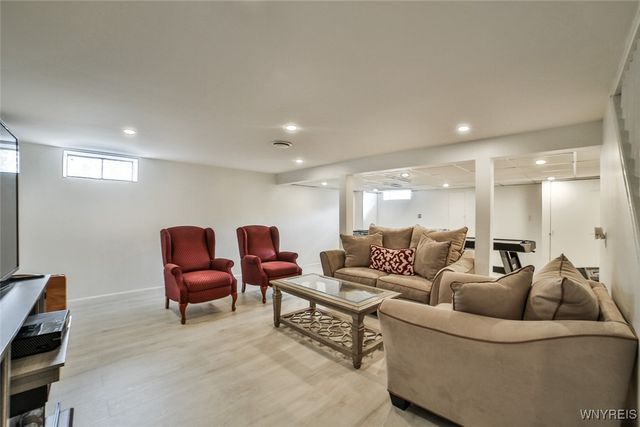 6994 Lincoln Avenue Extension, Lockport Town, NY 14094