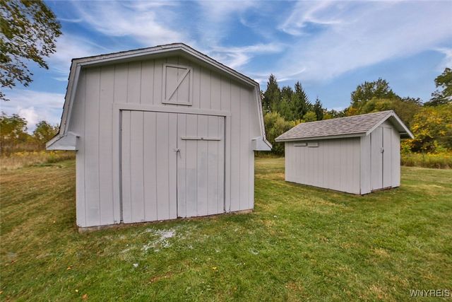 6994 Lincoln Avenue Extension, Lockport Town, NY 14094