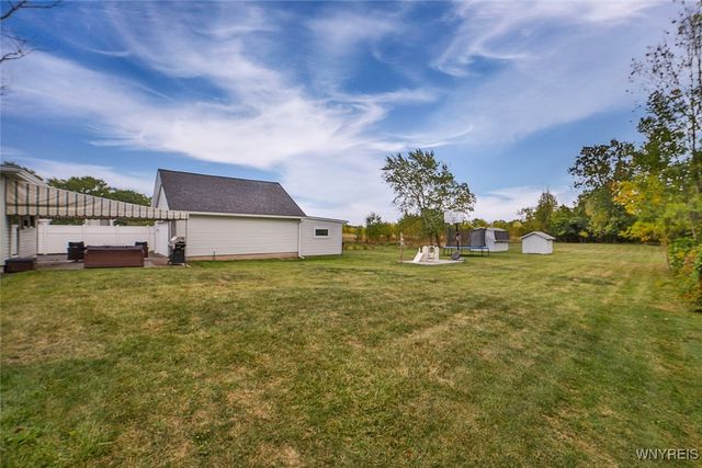 6994 Lincoln Avenue Extension, Lockport Town, NY 14094