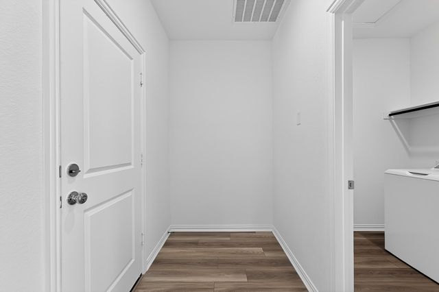 2345 Buffalo Bayou Way, Crandall, TX 75114
