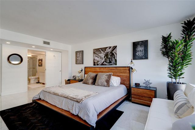 3500 Galt Ocean Drive 716, Fort Lauderdale, FL 33308