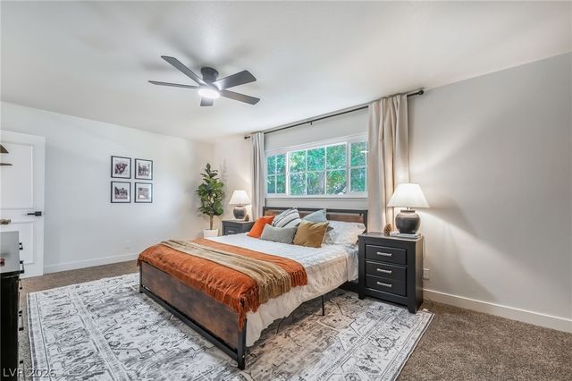 421 Greenbriar Townhouse Way, Las Vegas, NV 89121