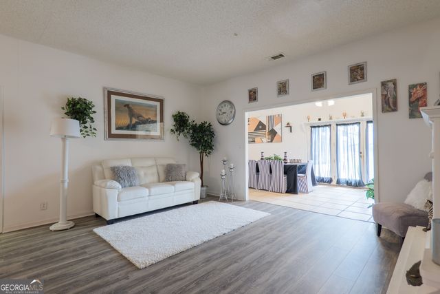 3473 & 3807 Kay Circle, Valdosta, GA 31606