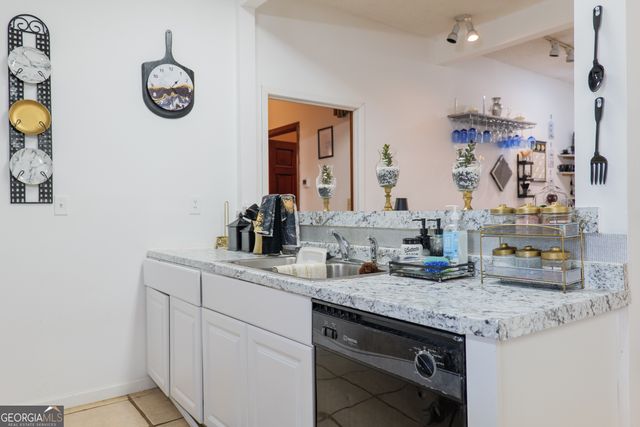 3473 & 3807 Kay Circle, Valdosta, GA 31606