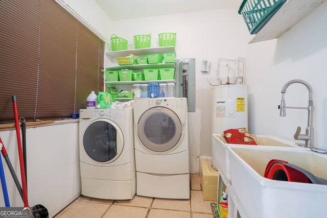 3473 & 3807 Kay Circle, Valdosta, GA 31606