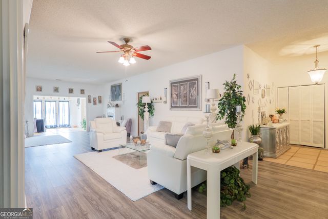 3473 & 3807 Kay Circle, Valdosta, GA 31606