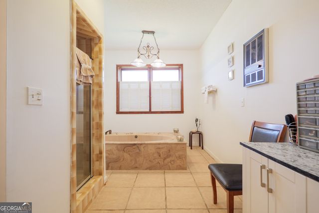 3473 & 3807 Kay Circle, Valdosta, GA 31606