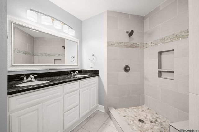 4405 Noble Cane Dr, Baton Rouge, LA 70814