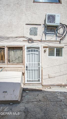 1111 N Cotton Street E, El Paso, TX 79902