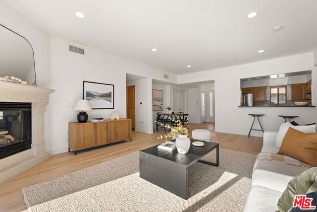 8238 W Manchester Avenue 405, Playa Del Rey, CA 90293