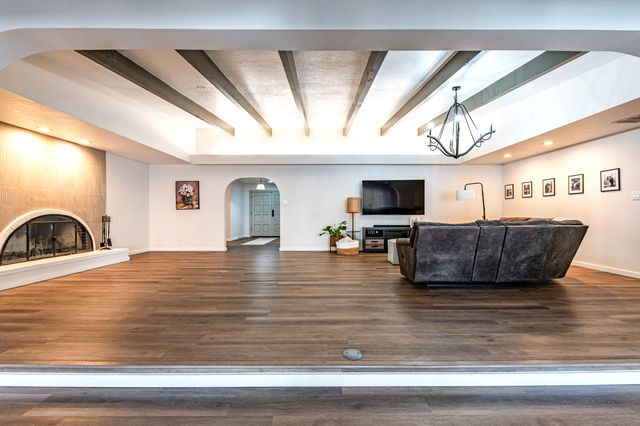 1008 Cuatro Cerros Trail SE, Albuquerque, NM 87123
