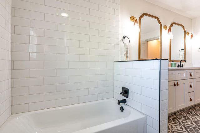 1008 Cuatro Cerros Trail SE, Albuquerque, NM 87123
