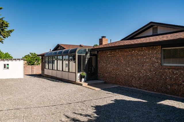 1008 Cuatro Cerros Trail SE, Albuquerque, NM 87123