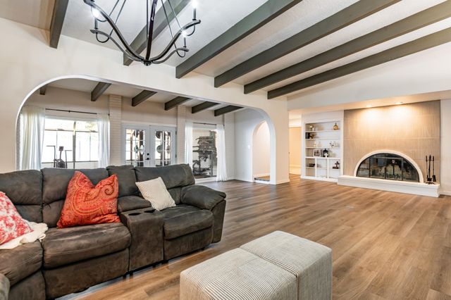 1008 Cuatro Cerros Trail SE, Albuquerque, NM 87123
