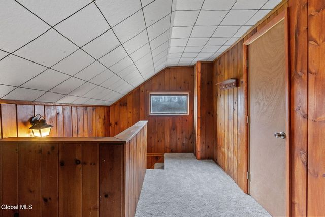 33 Western Avenue, Charlton, NY 12010