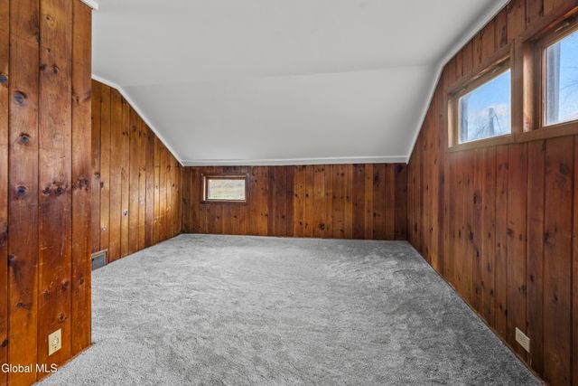 33 Western Avenue, Charlton, NY 12010