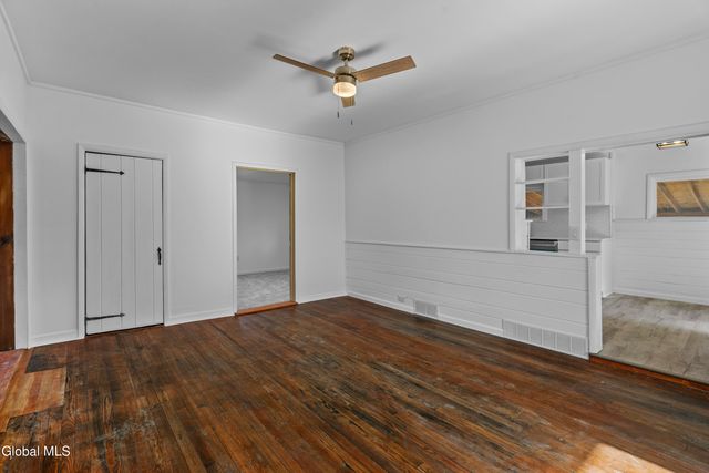 33 Western Avenue, Charlton, NY 12010