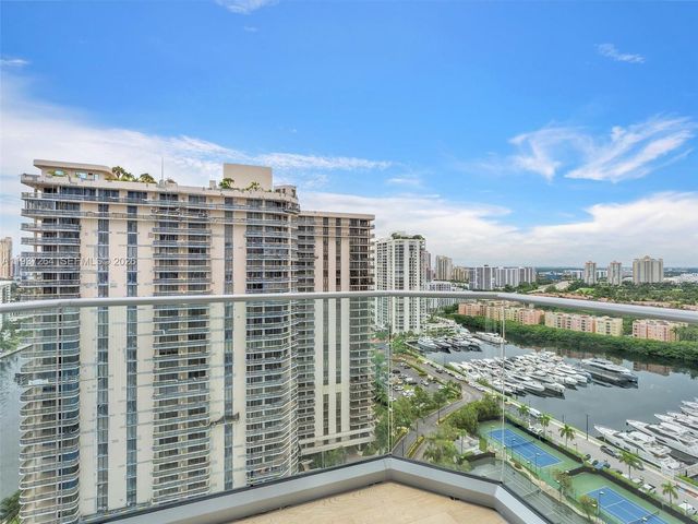 19707 Turnberry way 25D, Aventura, FL 33180