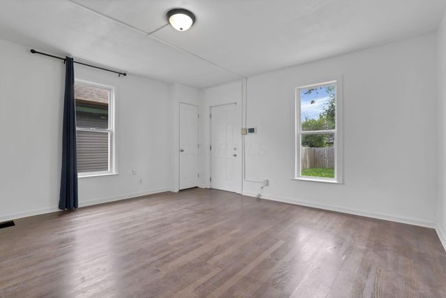 1514 E 24th Avenue, Columbus, OH 43211