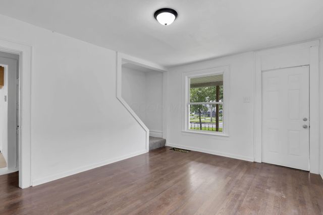 1514 E 24th Avenue, Columbus, OH 43211