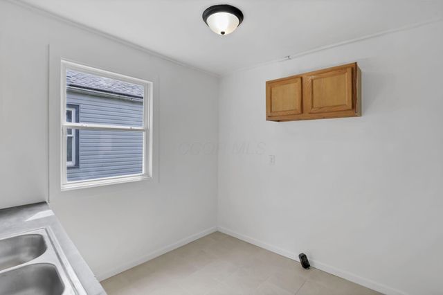 1514 E 24th Avenue, Columbus, OH 43211
