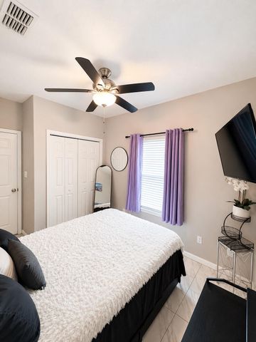 395 Willow Ave, Luling, TX 78648
