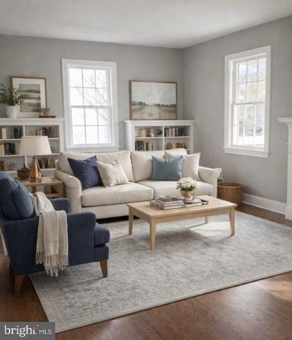 901 MONROE ST, Fredericksburg, VA 22401