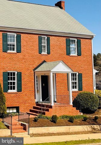 901 MONROE ST, Fredericksburg, VA 22401