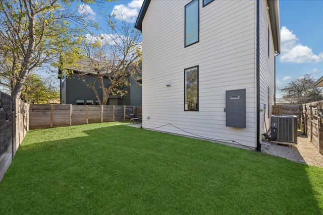 1508 Redd ST 1, Austin, TX 78745