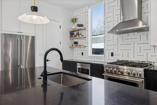 1508 Redd ST 1, Austin, TX 78745