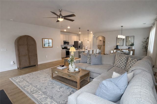 136 Laurel Oak Drive, Anderson, SC 29621